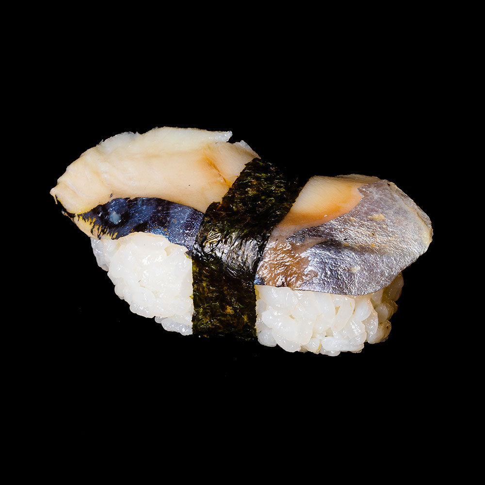 Mackerel Nigiri 4pcs